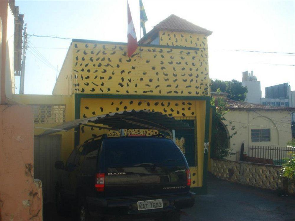 Hotel Pousada And Safari Куяба Екстер'єр фото
